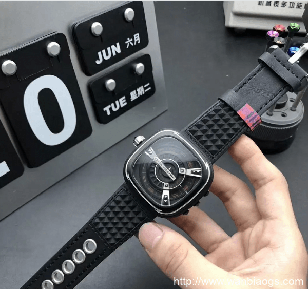 七个星期五SevenFriday复刻原单表大全-SV厂七个星期五 第12张