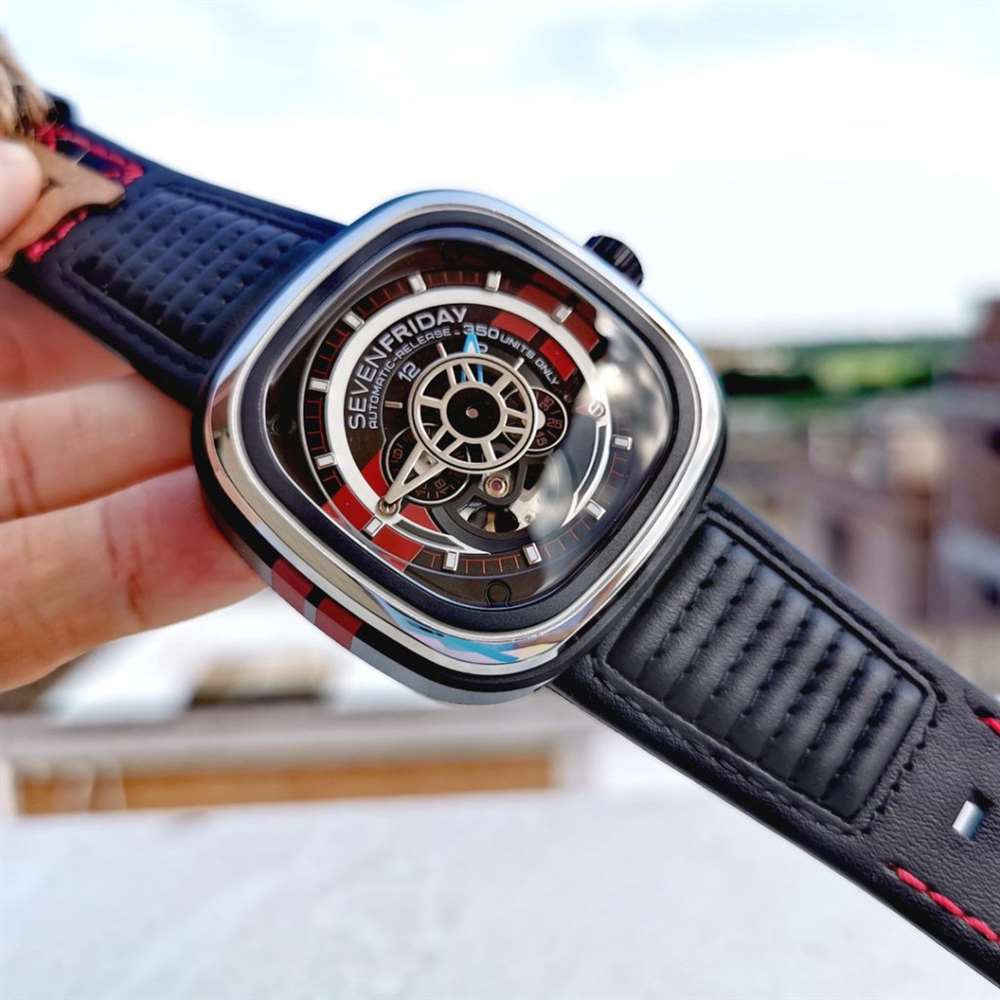原单七个星期五SEVENFRIDAY野马限量版SF-P3BB复刻表 第5张