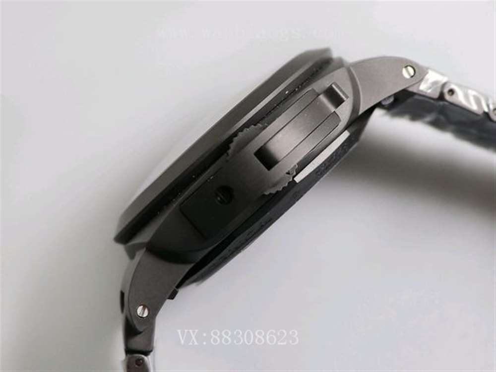 全黑陶瓷腕表VS厂V2版沛纳海438评测对比  第12张