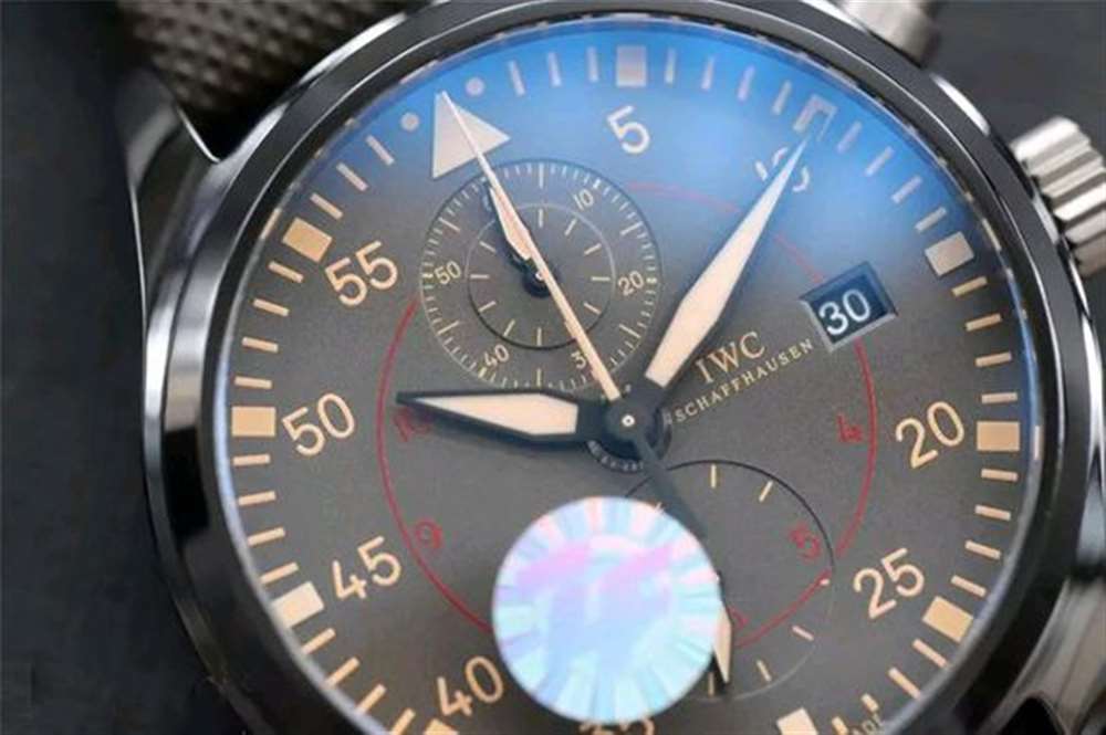ZF厂万国陶瓷飞行员系列IW389002腕表评测—对比正品做工怎么样？  第2张