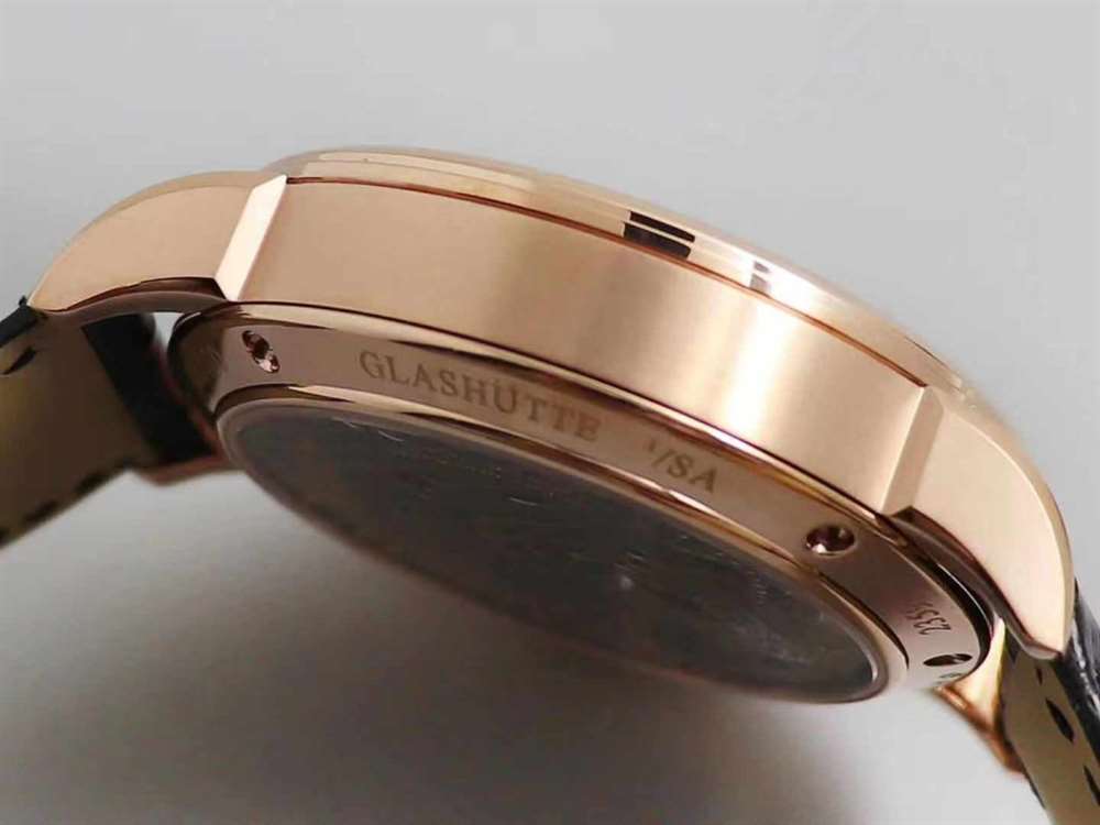 朗格1815 Tourbillon系列真飞轮腕表详细评测 第19张