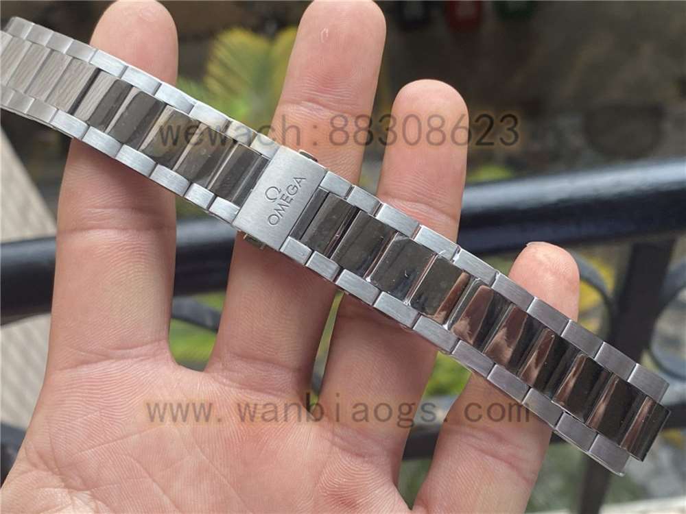 VS厂欧米茄绿海马150复刻表做工评测-实拍展示 第8张