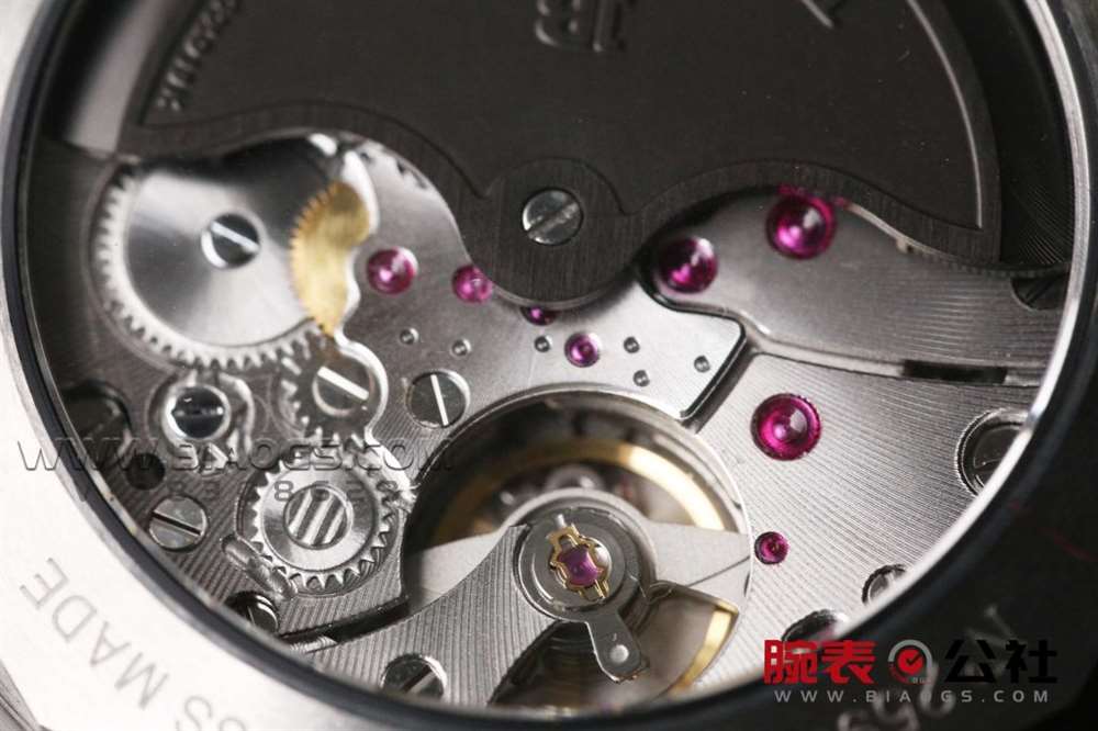 GF厂宝珀五十噚「43.6mm蓝盘」复刻表做工评测-实拍展示  第12张