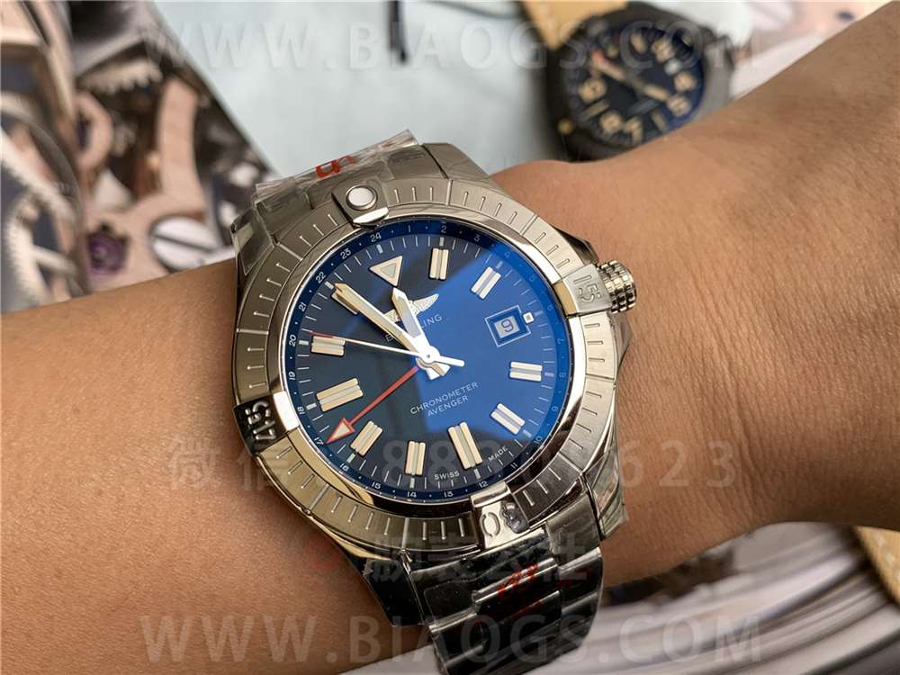 GF厂百年灵复仇者45mm双时区腕表做工评测