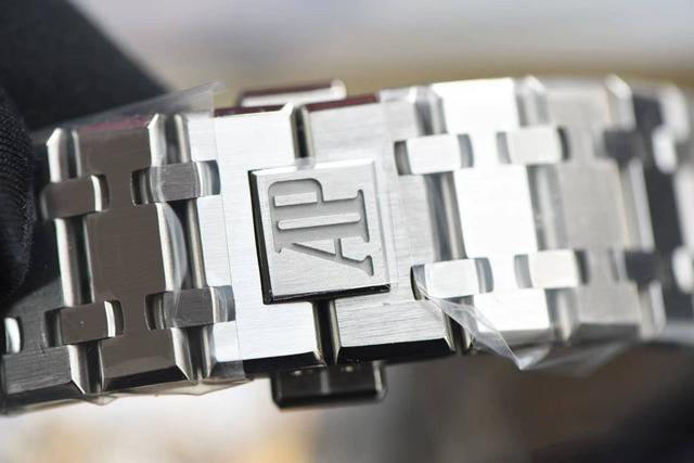 ZF厂爱彼皇家橡树15500腕表做工评测  第6张