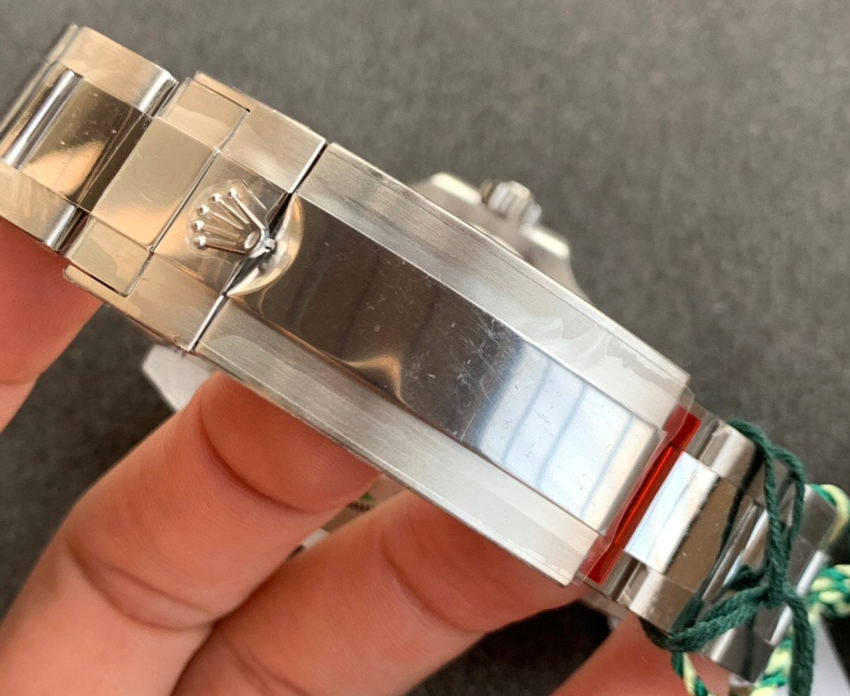 vs厂劳力士Rolex新旧款蓝水鬼的区别 第5张