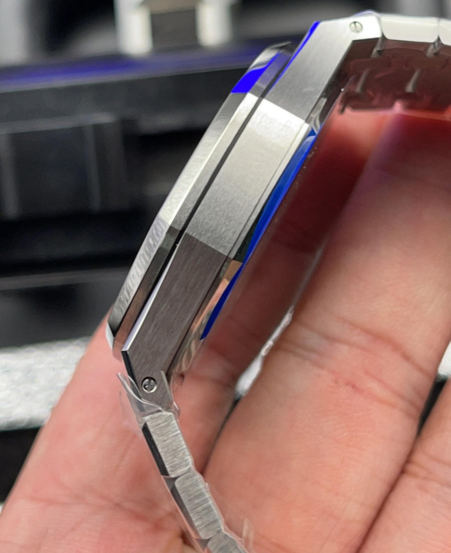 zf厂爱彼皇家橡树15500V2版卫冕“钢”王震撼上线 第18张
