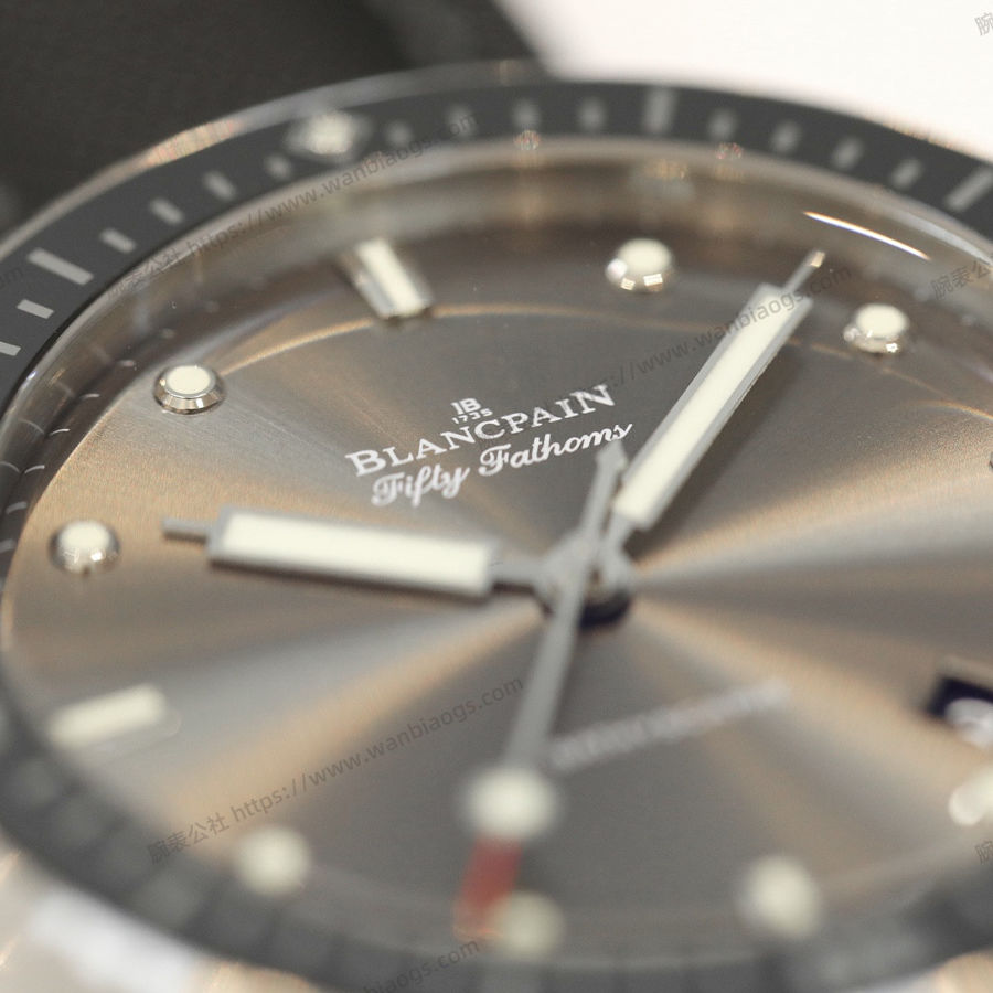 GF厂宝珀Blancpain五十噚五十寻50寻系列5100B-1110-B52A腕表(钢壳)  第4张