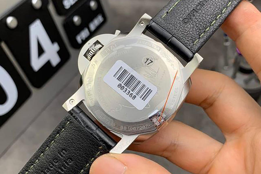 VS厂沛纳海PAM01056绿色表盘腕表评测  第11张