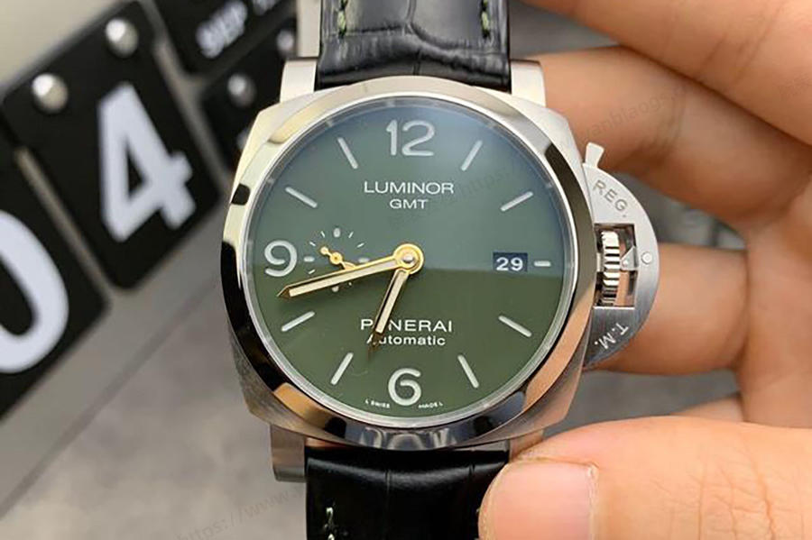 VS厂沛纳海PAM01056绿色表盘腕表评测  第8张