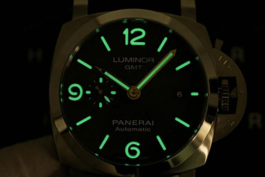 VS厂沛纳海PAM01056绿色表盘腕表评测  第2张
