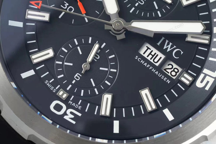 IWS厂万国IWC海洋计时系列IW376805“雅克·伊夫·库斯托探险之旅”特别版腕表