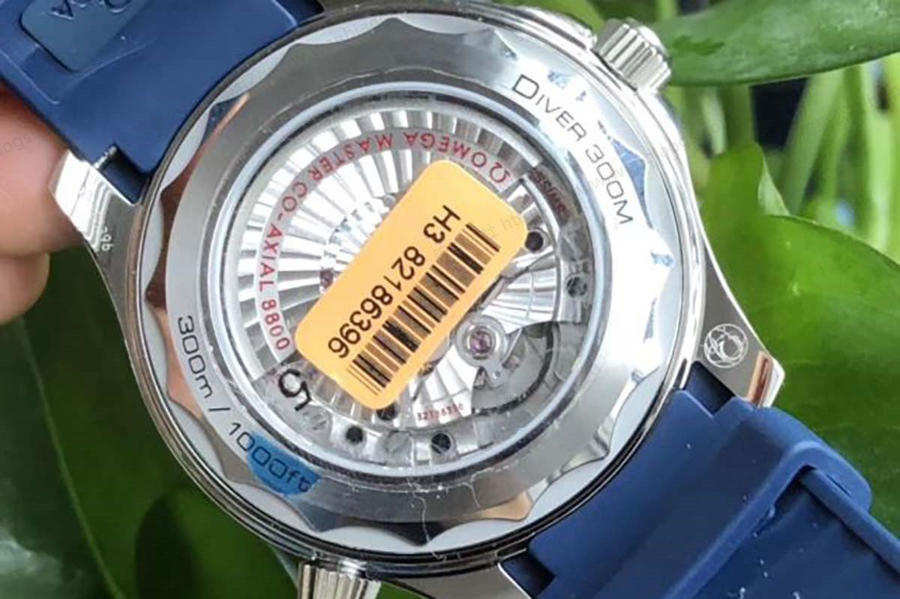 VS厂欧米茄Omega海马系列300米(蓝圈灰色)腕表评测  第6张